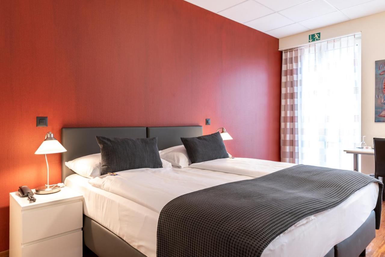 Hotel سورسي المظهر الخارجي الصورة